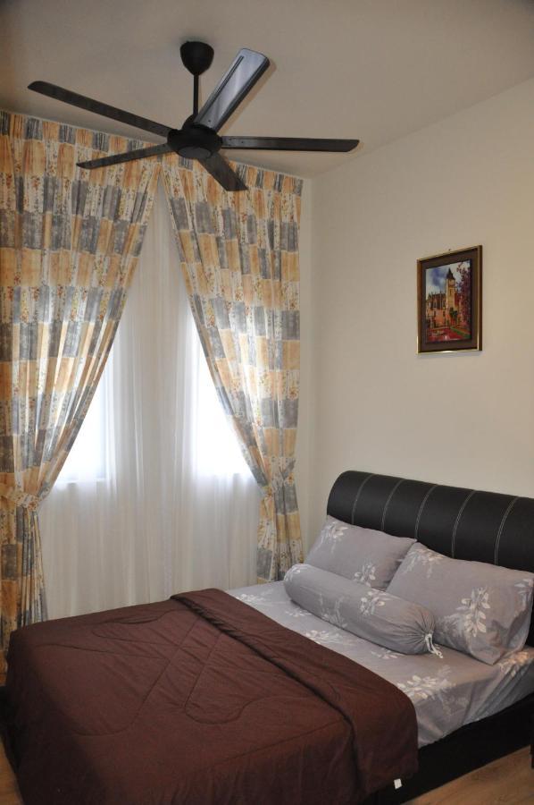 Amysity Homestay: Modern Living Near Sentral Hub * Bangi